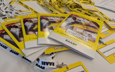 V Bratislave sa dnes koná 11. ročník konferencie Učiteľ nie je Google V Bratislave sa dnes koná 11. ročník konferencie Učiteľ nie je Google
